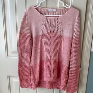 Reitmans loose knit sweater in like new condition